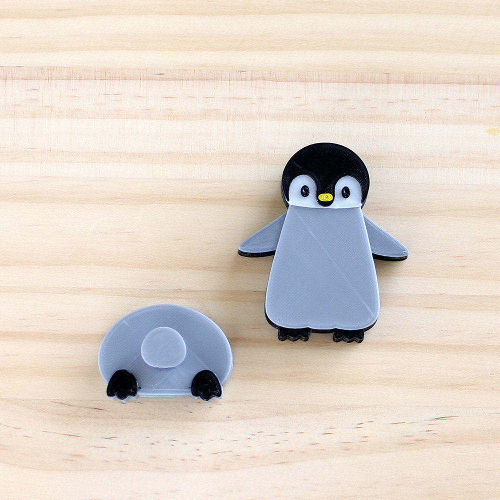 ペンギンマグネット（おしりのマグネットは、フックになっています。）（３Dプリンター製です）