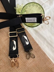 ショルダーストラップ