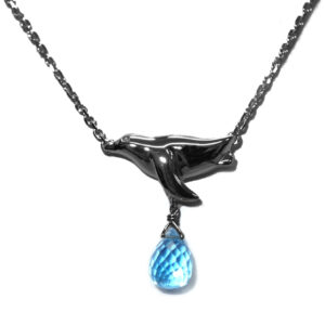 ブルトパ・黒のダイビングペンギンネックレス(横向き・１羽)