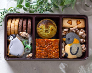 クッキー缶の中身