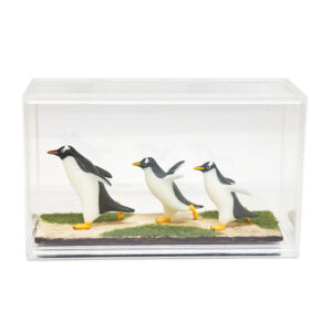 卓上フィギュア「呼び出し給餌」